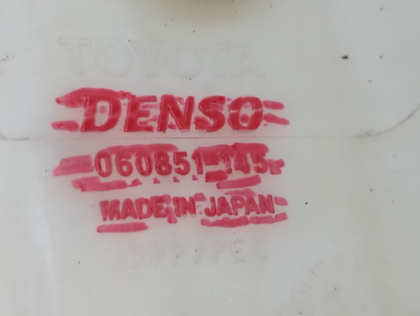 2004-2009 Toyota Prius Windshield Washer Fluid Reservoir Bottle Oem - Oemusedautoparts1.com