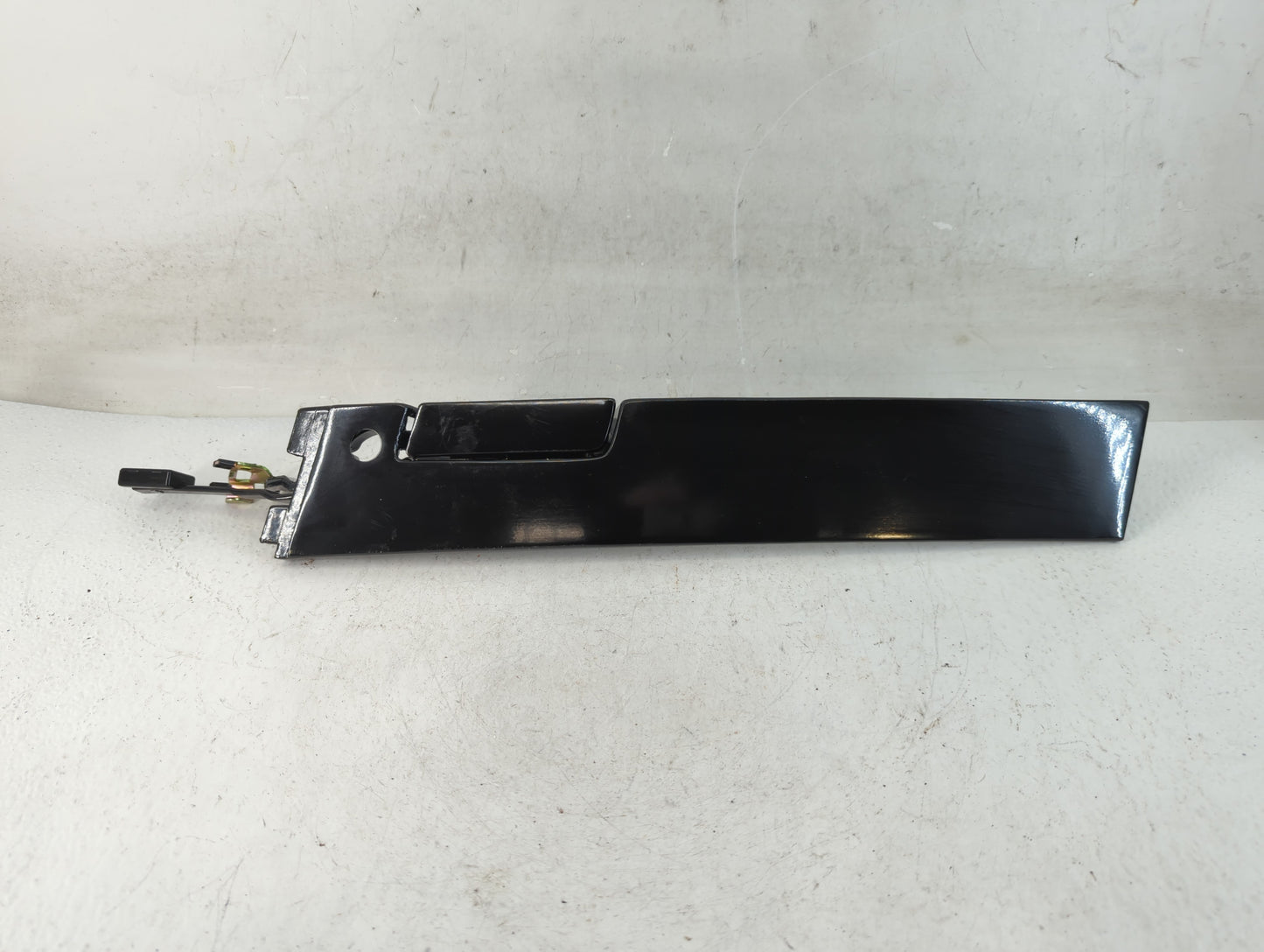 1993 Oldsmobile Cutlass Passenger Side Front Inside Door Handle Oem - Oemusedautoparts1.com