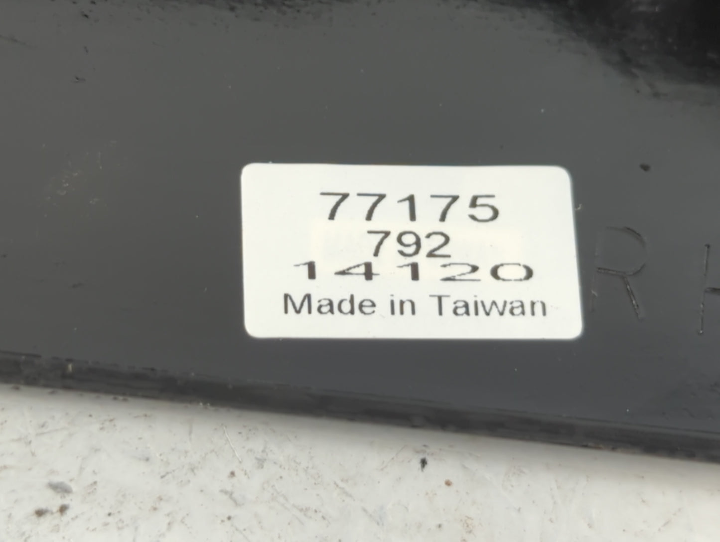 1993 Oldsmobile Cutlass Passenger Side Front Inside Door Handle Oem - Oemusedautoparts1.com
