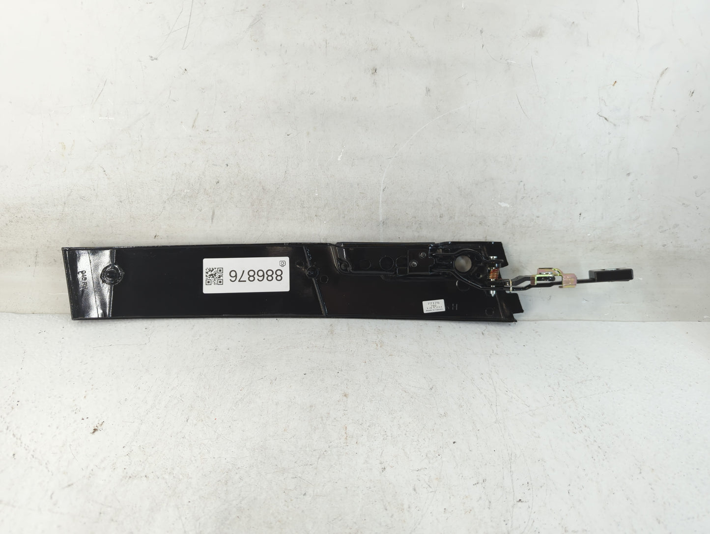 1993 Oldsmobile Cutlass Passenger Side Front Inside Door Handle Oem - Oemusedautoparts1.com