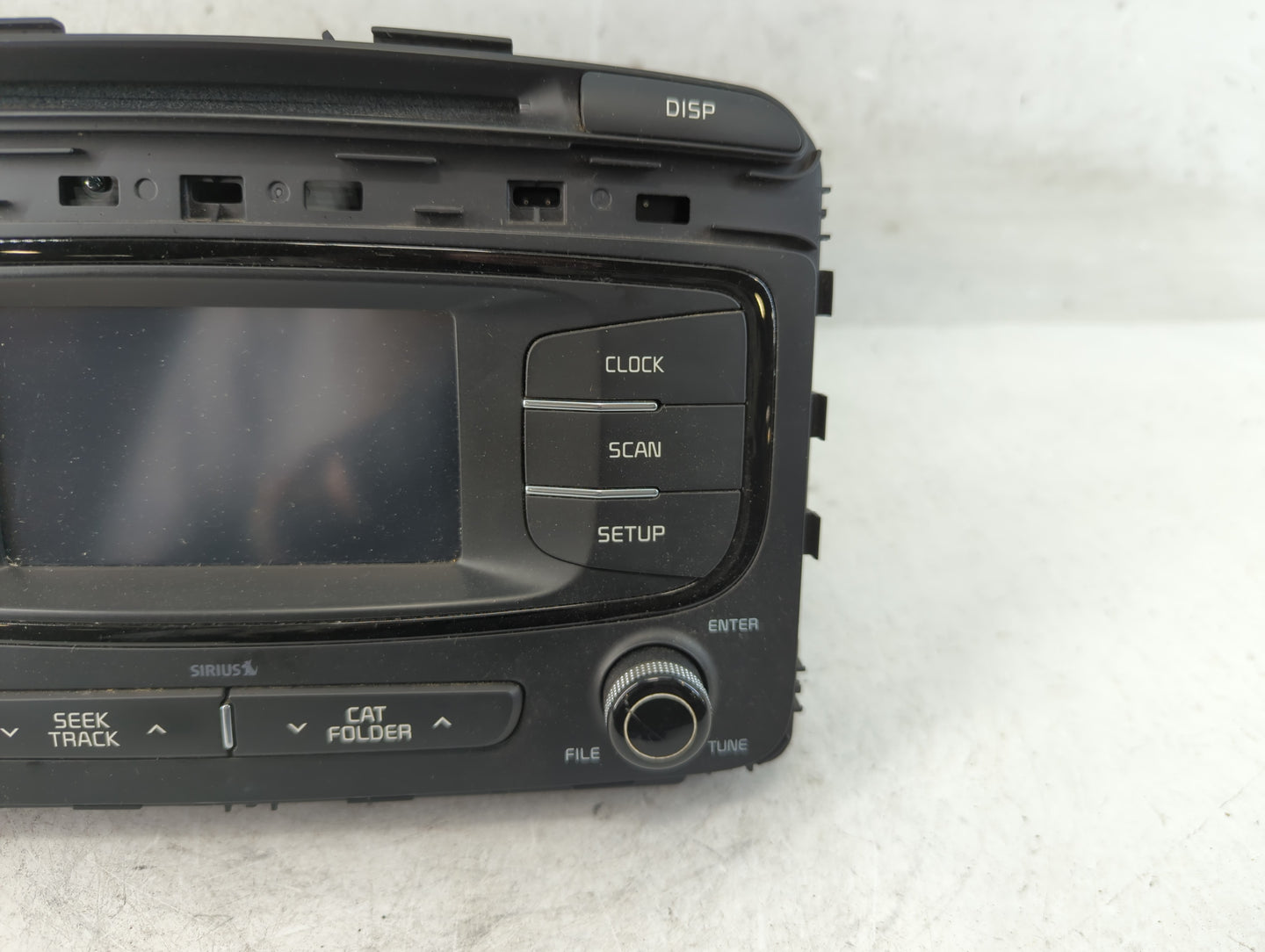 2016-2018 Kia Sorento Radio AM FM Cd Player Receiver Replacement P/N:96180-C6000WK Fits Fits 2016 2017 2018 OEM Used Auto Parts - Oemusedautoparts1.com