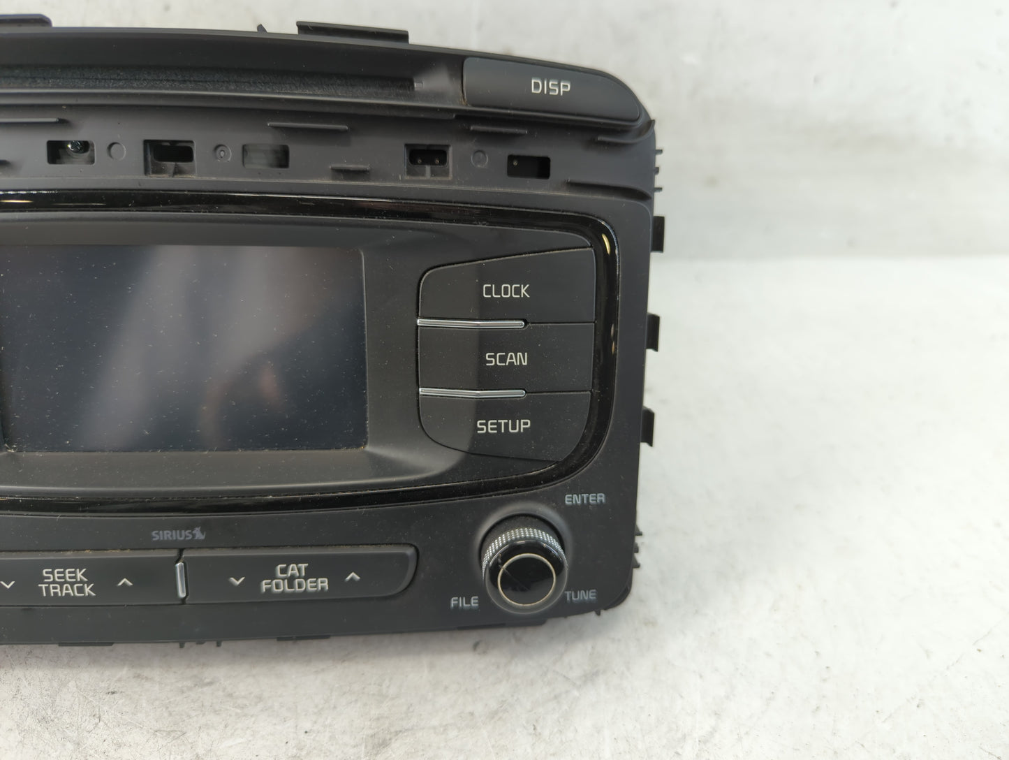 2016-2018 Kia Sorento Radio AM FM Cd Player Receiver Replacement P/N:96180-C6000WK Fits Fits 2016 2017 2018 OEM Used Auto Parts - Oemusedautoparts1.com