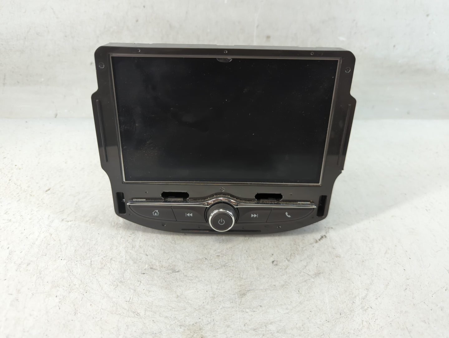 2021-2022 Chevrolet Trailblazer Radio AM FM Cd Player Receiver Replacement P/N:84978540 Fits Fits 2021 2022 OEM Used Auto Parts - Oemusedautoparts1.com