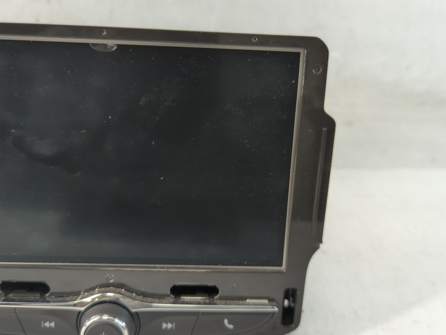 2021-2022 Chevrolet Trailblazer Radio AM FM Cd Player Receiver Replacement P/N:84978540 Fits Fits 2021 2022 OEM Used Auto Parts - Oemusedautoparts1.com