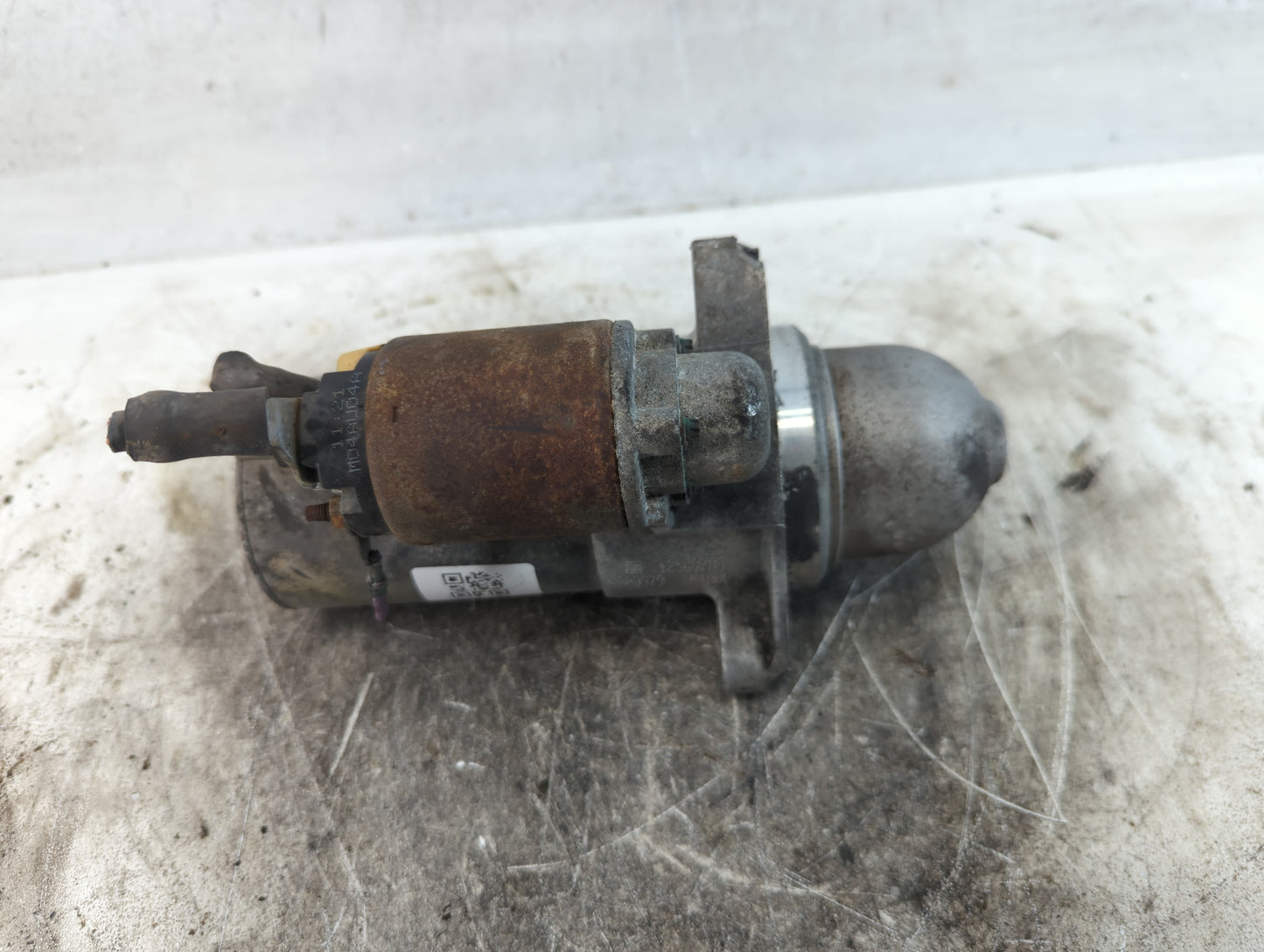 2004-2005 Gmc Envoy Xl Car Starter Motor Solenoid OEM Fits Fits 2004 2005 2006 OEM Used Auto Parts - Oemusedautoparts1.com