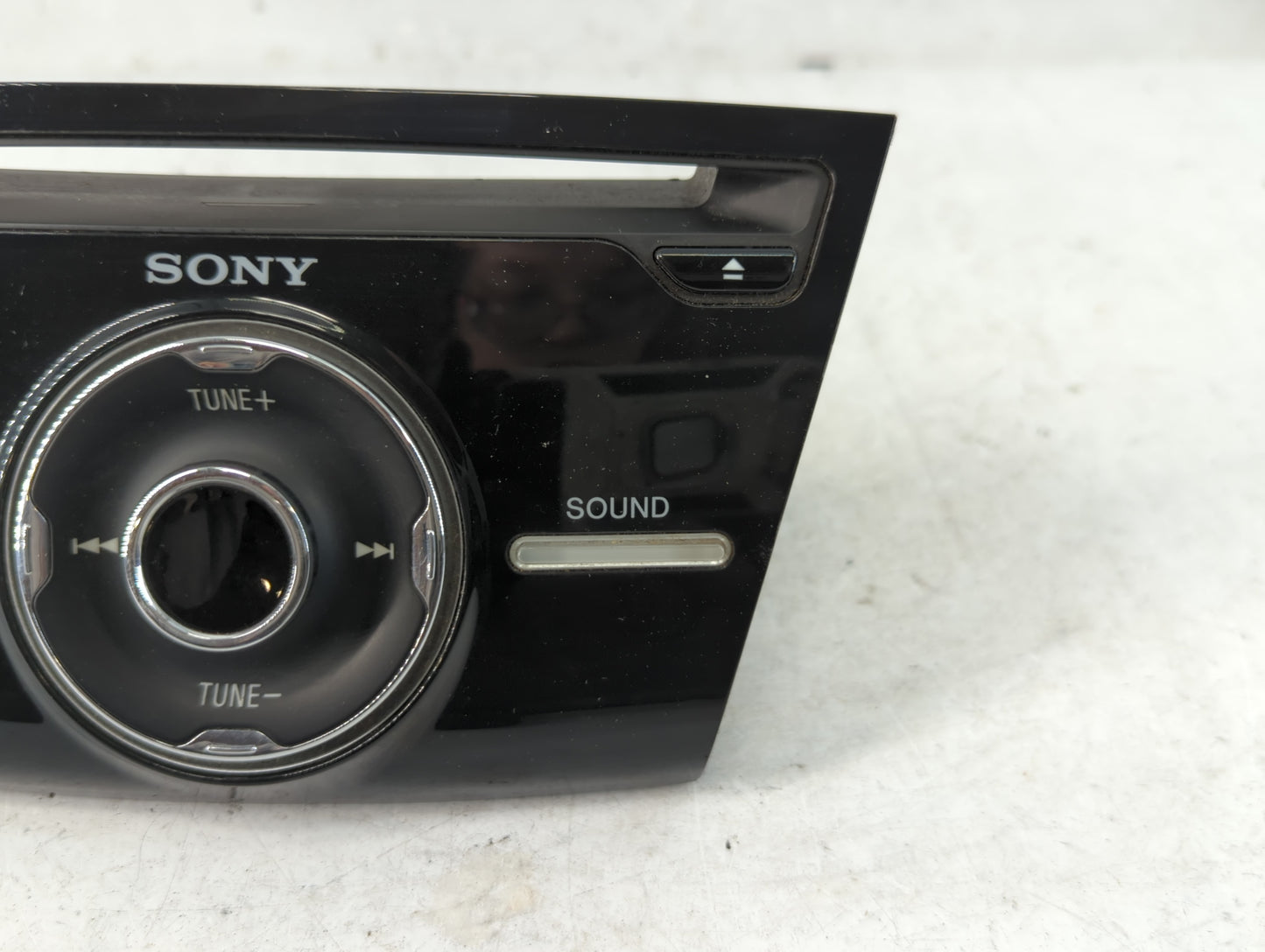 2012-2018 Ford Focus Radio AM FM Cd Player Receiver Replacement P/N:90151-553 BM5T-18K811-FF Fits OEM Used Auto Parts - Oemusedautoparts1.com