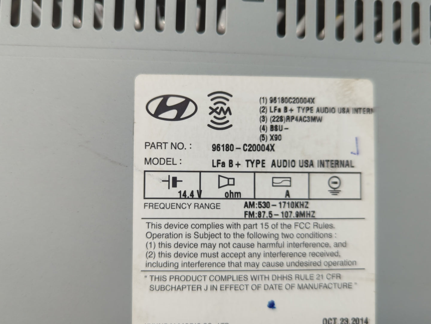 2015-2017 Hyundai Sonata Radio AM FM Cd Player Receiver Replacement P/N:96180-C20004X Fits Fits 2015 2016 2017 OEM Used Auto Parts - Oemusedautoparts1.com