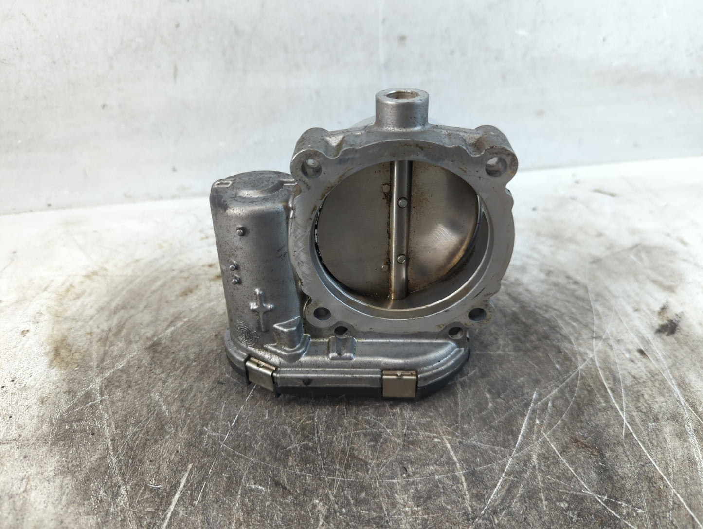 2011-2019 Dodge Journey Throttle Body P/N:05184349AC Fits Fits 2011 2012 2013 2014 2015 2016 2017 2018 2019 2020 2021 2022 OEM Used Auto Parts - Oemusedautoparts1.com