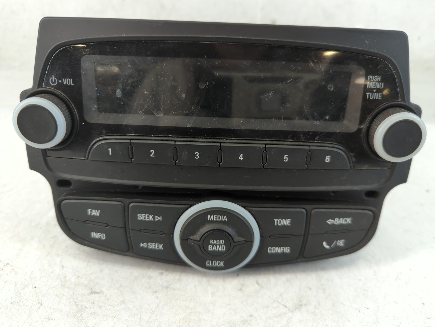 2014-2015 Chevrolet Spark Radio AM FM Cd Player Receiver Replacement P/N:95409018 Fits Fits 2014 2015 OEM Used Auto Parts - Oemusedautoparts1.com