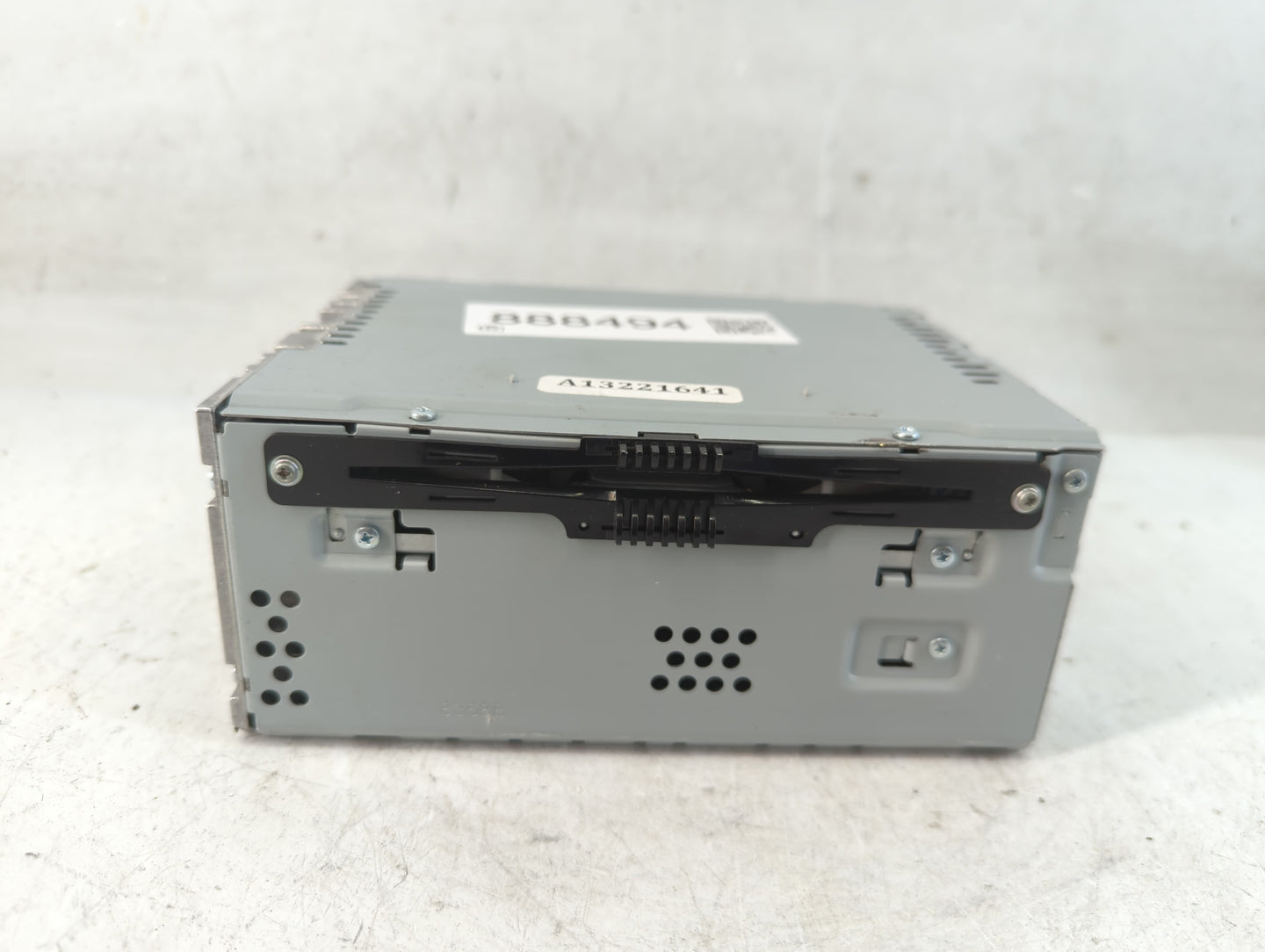 2017 Ford Fusion Radio AM FM Cd Player Receiver Replacement P/N:HS7T-19C017-ZB Fits OEM Used Auto Parts - Oemusedautoparts1.com