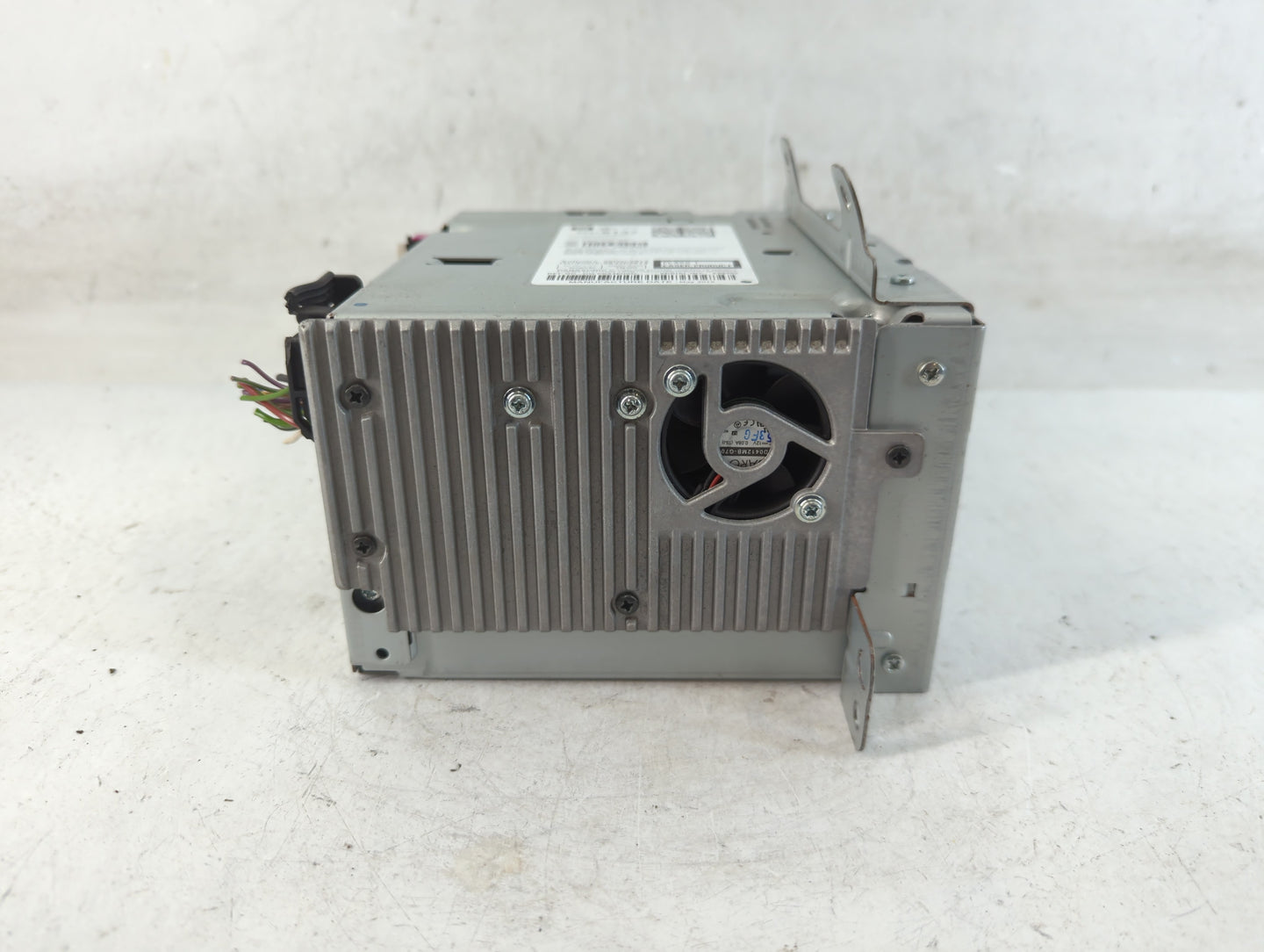 2013-2016 Chevrolet Cruze Radio AM FM Cd Player Receiver Replacement P/N:22976137 Fits Fits 2013 2014 2015 2016 OEM Used Auto Parts - Oemusedautoparts1.com