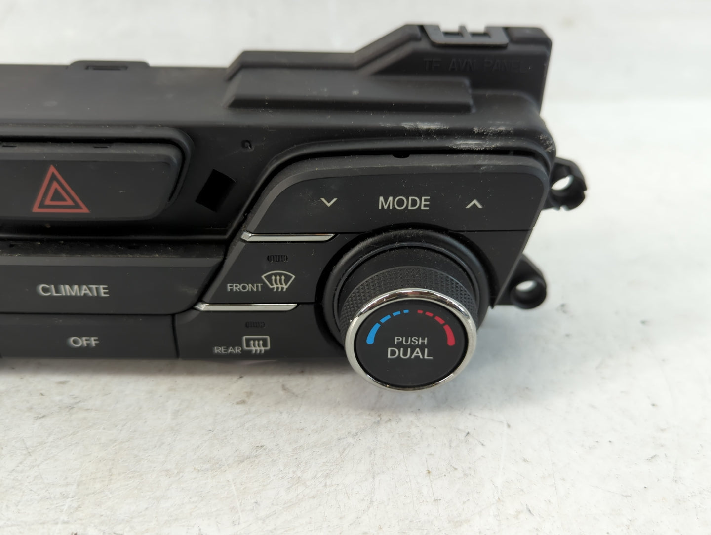 2011-2013 Kia Optima Ac Heater Rear Climate Control 97250-2t792 - Oemusedautoparts1.com