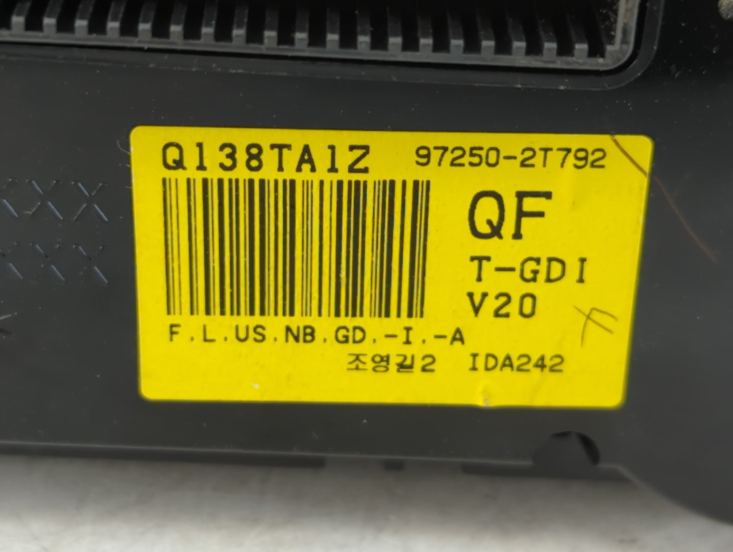 2011-2013 Kia Optima Ac Heater Rear Climate Control 97250-2t792 - Oemusedautoparts1.com