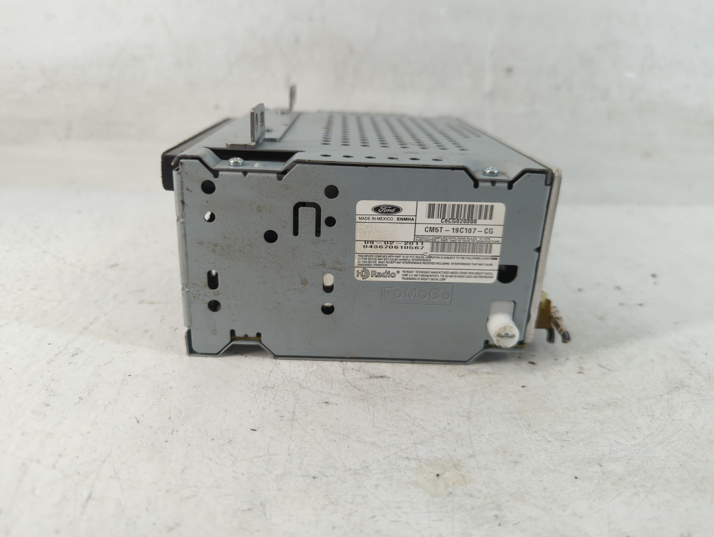 2012 Ford Focus Radio AM FM Cd Player Receiver Replacement P/N:CM5T-19C107-CG Fits OEM Used Auto Parts - Oemusedautoparts1.com