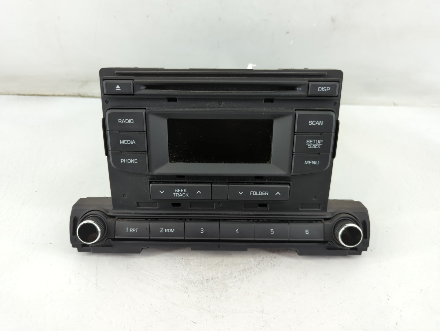 2017-2018 Hyundai Elantra Radio AM FM Cd Player Receiver Replacement P/N:96170-F2270UAT Fits Fits 2017 2018 OEM Used Auto Parts - Oemusedautoparts1.com
