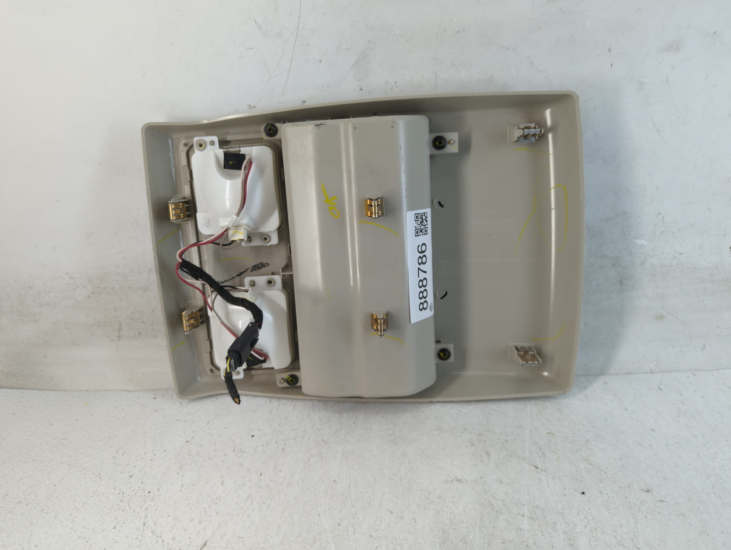 2017 Dodge Journey Overhead Roof Console - Oemusedautoparts1.com