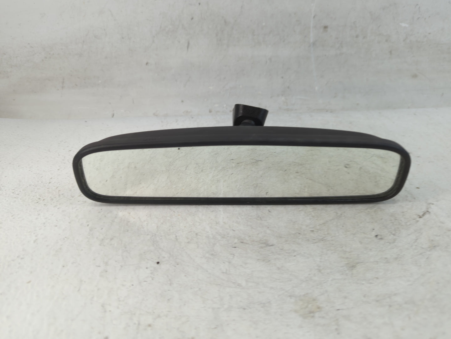 2009-2022 Hyundai Tucson Interior Rear View Mirror Replacement OEM P/N:E40121413 Fits OEM Used Auto Parts - Oemusedautoparts1.com