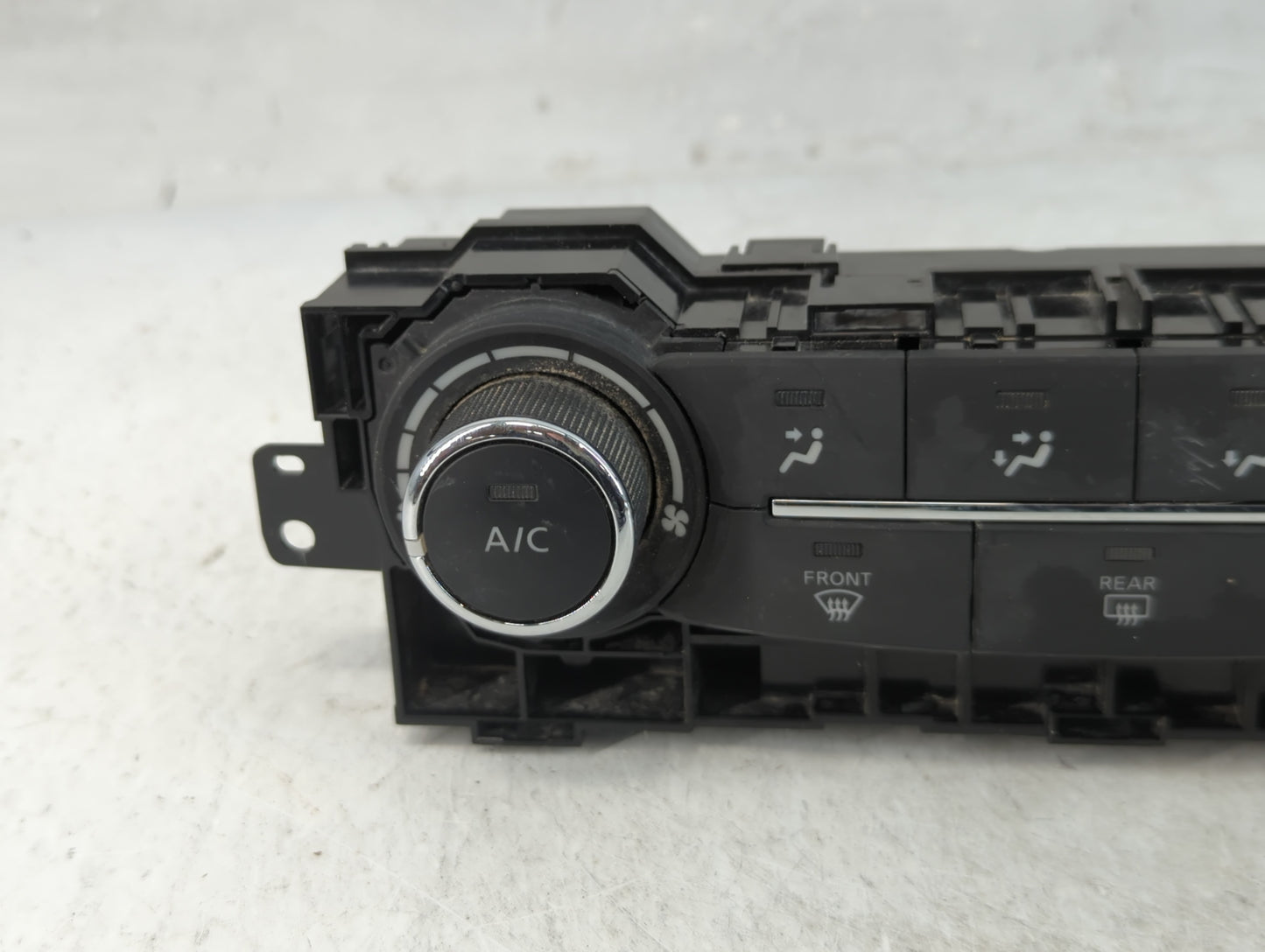 2017-2022 Nissan Rogue Climate Control Module Temperature AC/Heater Replacement P/N:275007FA0A Fits OEM Used Auto Parts