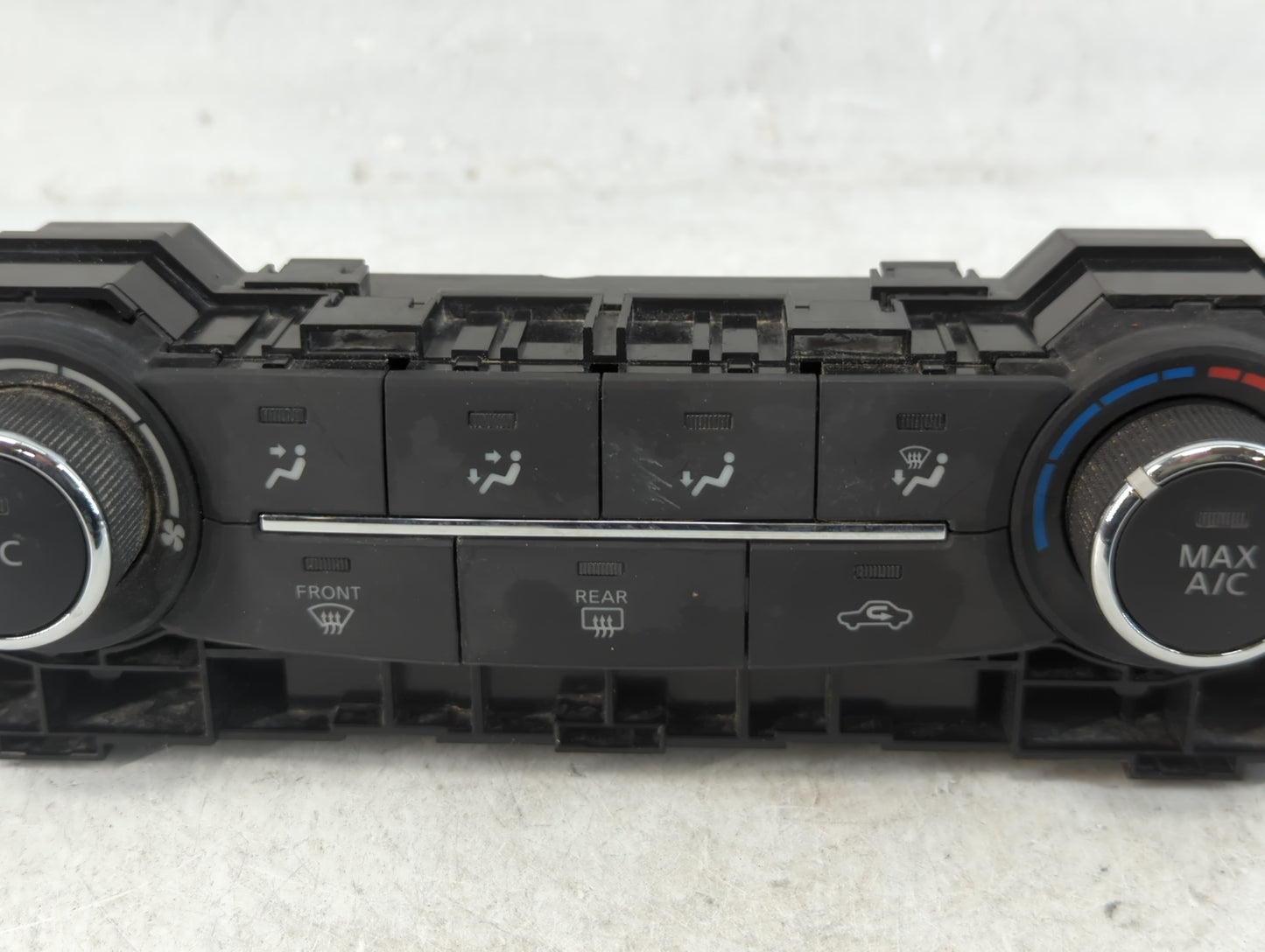 2017-2022 Nissan Rogue Climate Control Module Temperature AC/Heater Replacement P/N:275007FA0A Fits OEM Used Auto Parts