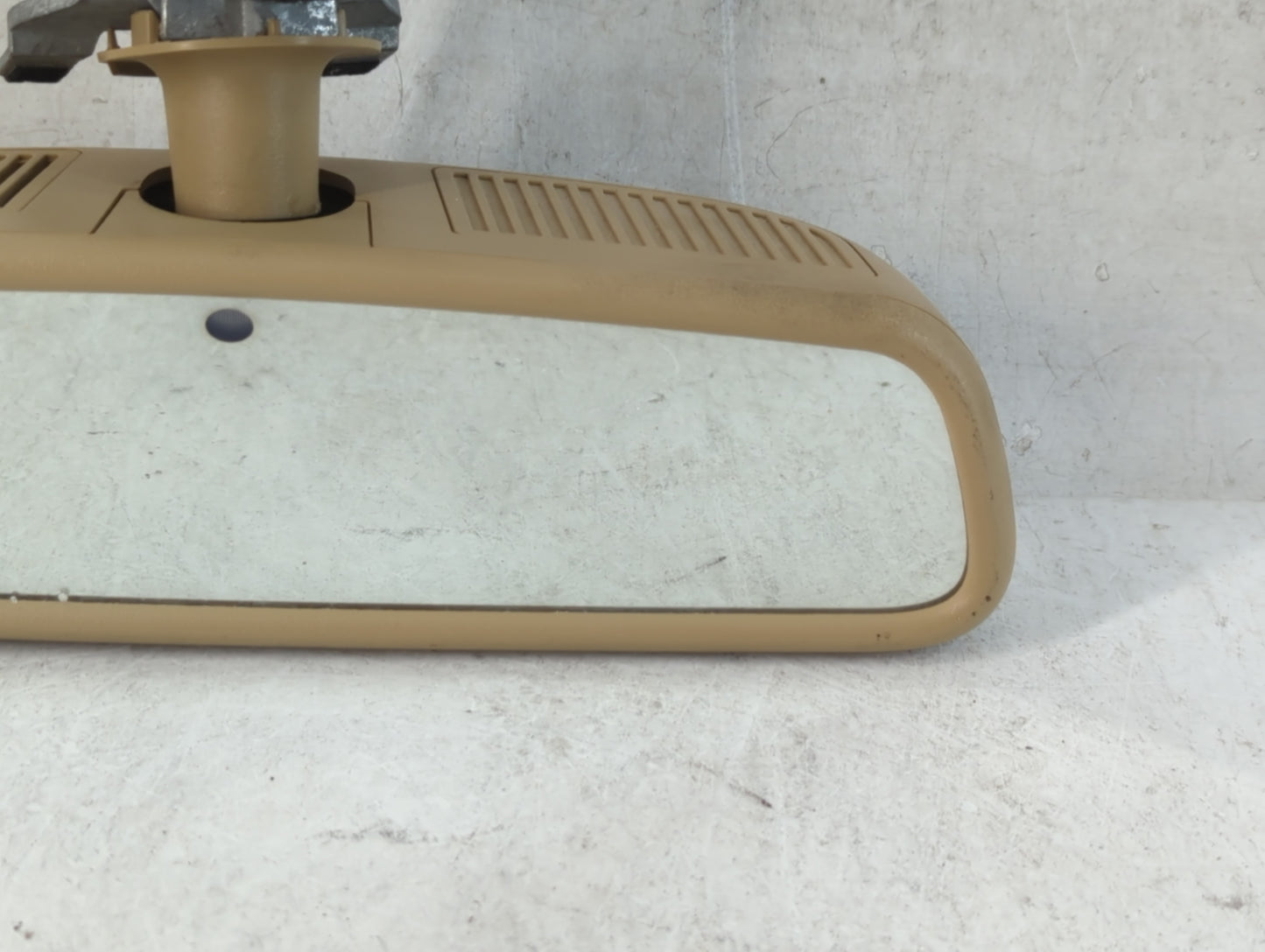 2007-2009 Mercedes-Benz R320 Interior Rear View Mirror Replacement OEM P/N:E11025902 Fits Fits 2007 2008 2009 2010 OEM Used Auto Parts