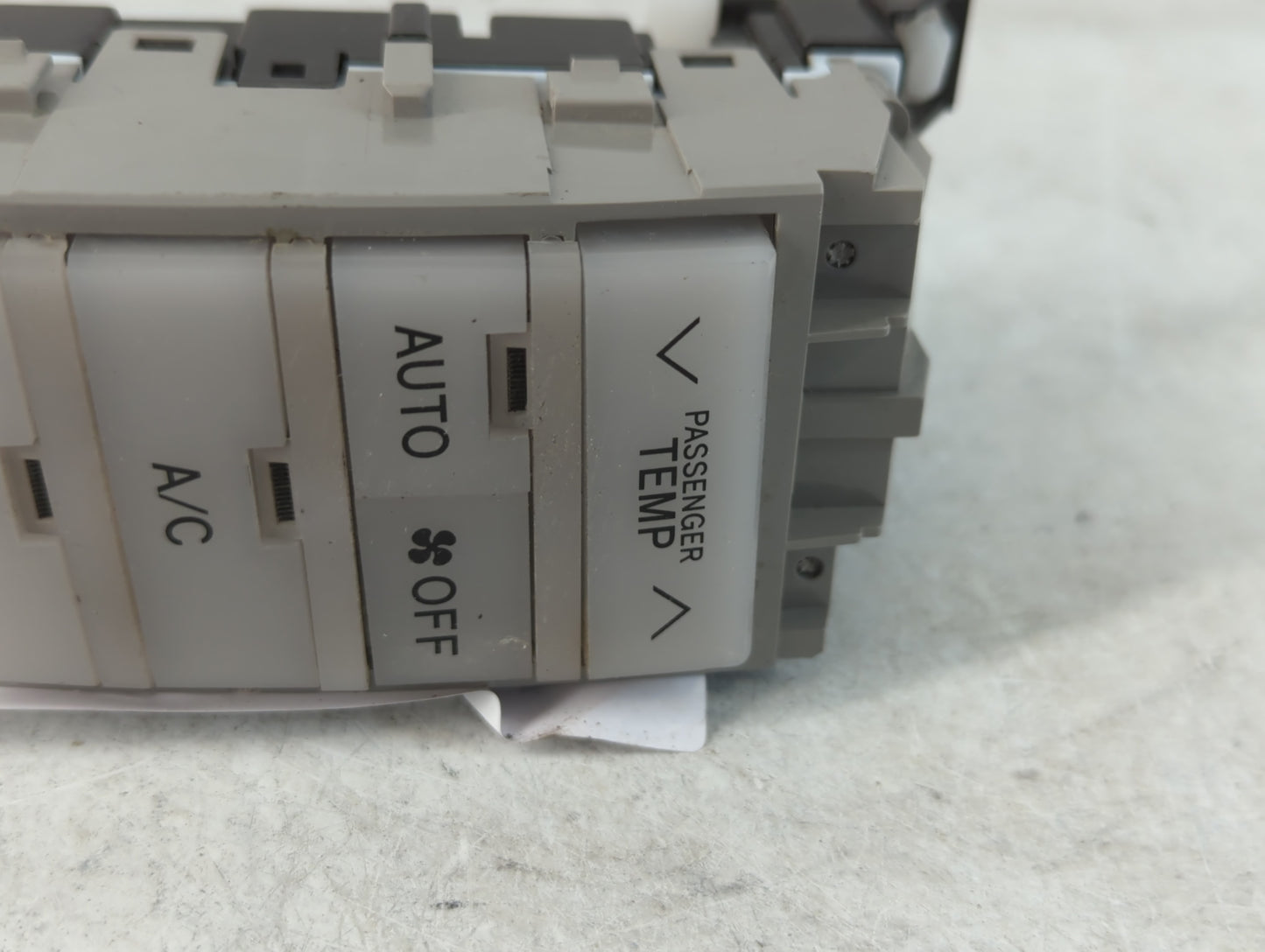 2005-2010 Toyota Avalon Climate Control Module Temperature AC/Heater Replacement P/N:55900-07160 Fits OEM Used Auto Parts