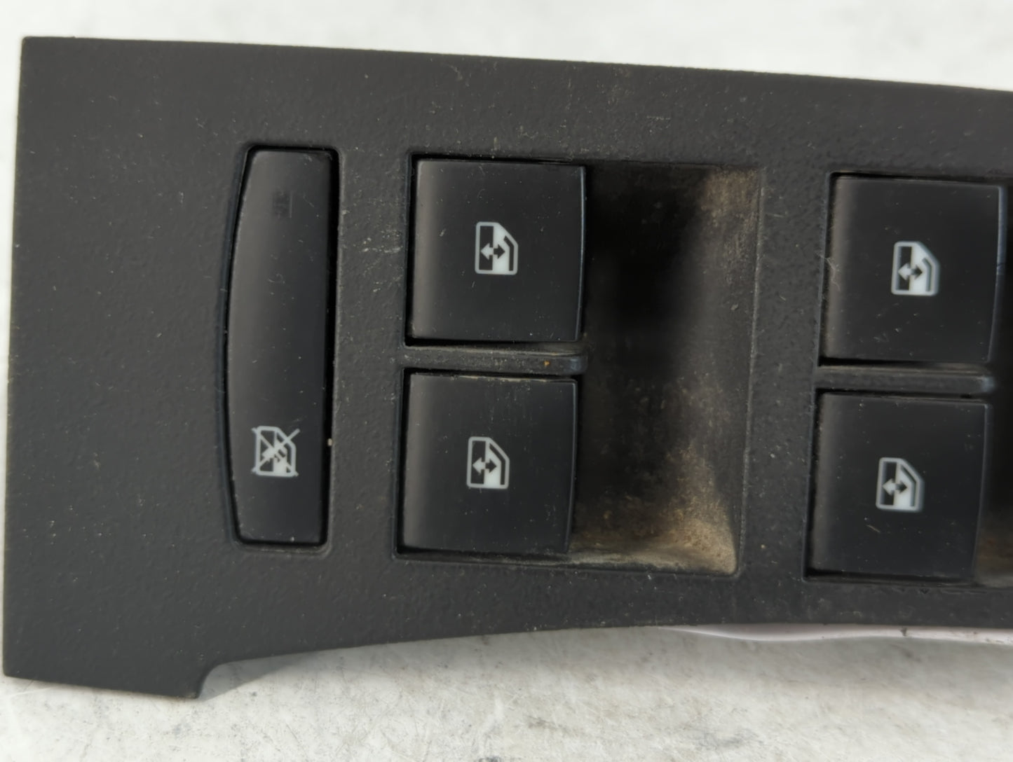 2015-2017 Buick Verano Master Power Window Switch Replacement Driver Side Left P/N:23465329 Fits Fits 2015 2016 2017 OEM Used Auto Parts - Oemusedautoparts1.com