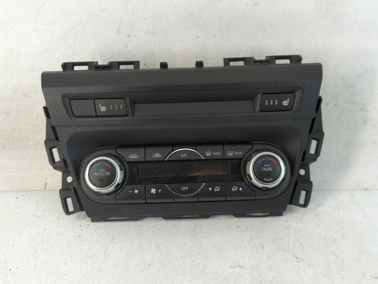 2017-2018 Mazda 3 Climate Control Module Temperature AC/Heater Replacement P/N:K4000 VPGALH-18C612-FD Fits Fits 2017 2018 OEM Used Auto Parts