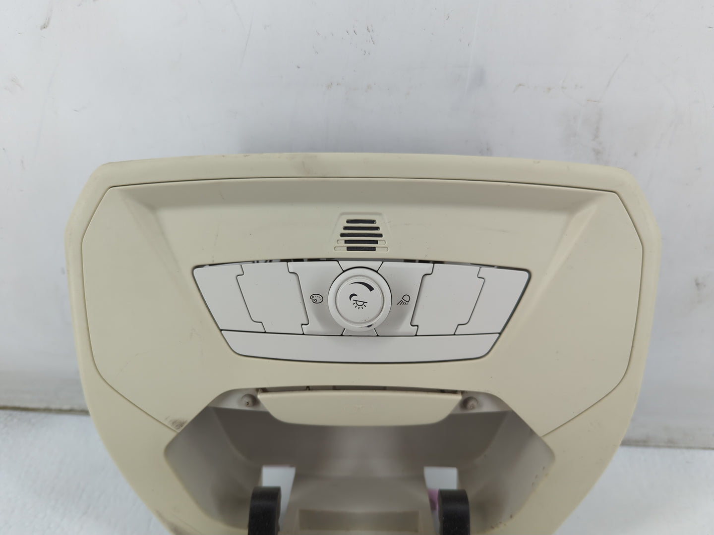 2010 Ford Explorer Overhead Roof Console - Oemusedautoparts1.com