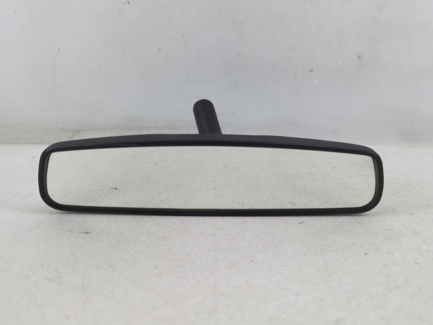 2011-2015 Kia Sorento Interior Rear View Mirror Replacement OEM P/N:E8011083 Fits OEM Used Auto Parts - Oemusedautoparts1.com