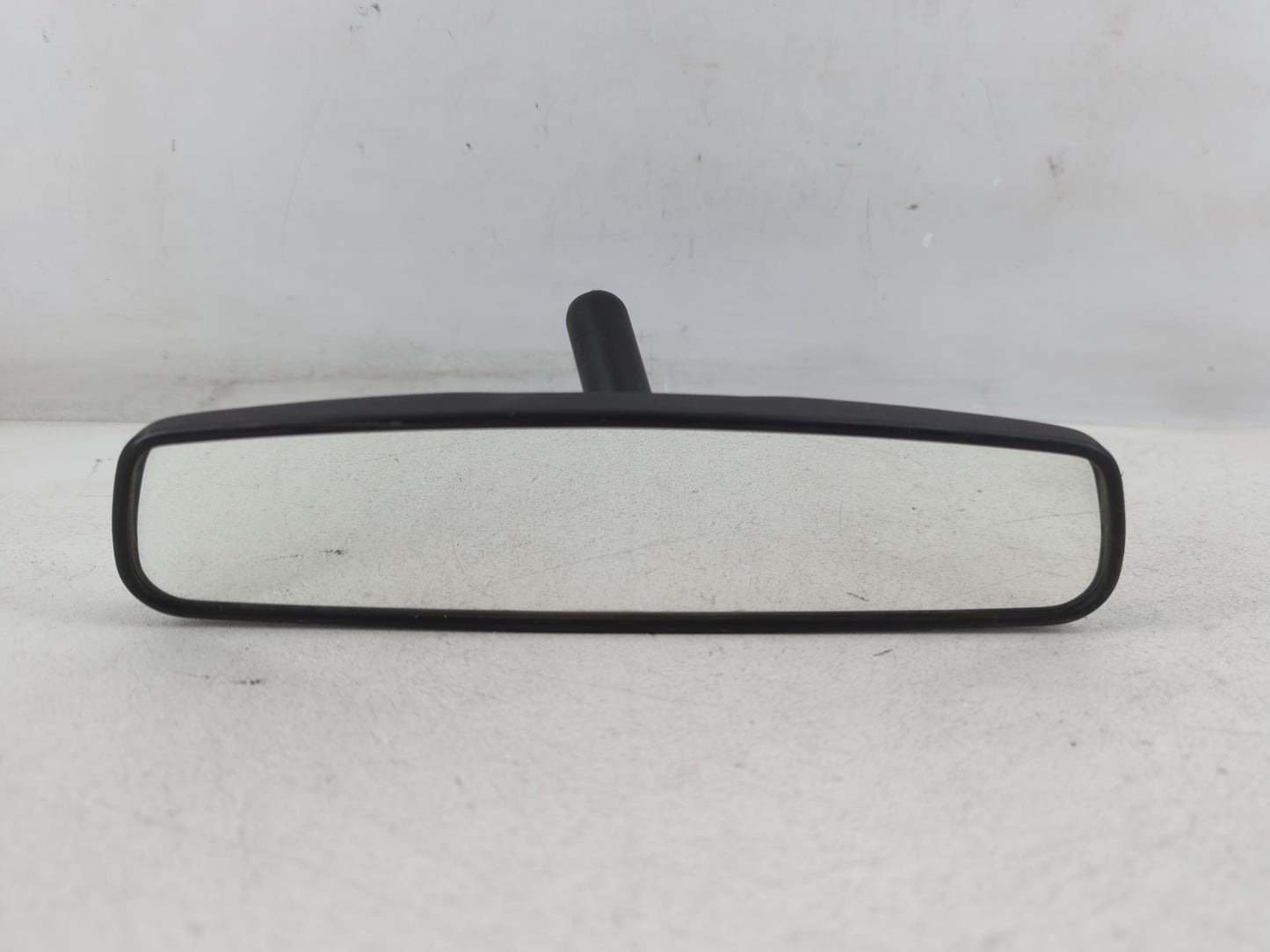 2011-2015 Kia Sorento Interior Rear View Mirror Replacement OEM P/N:E8011083 Fits OEM Used Auto Parts - Oemusedautoparts1.com