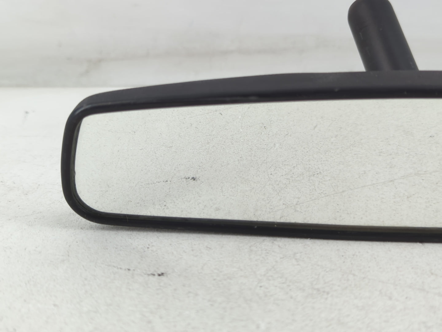 2011-2015 Kia Sorento Interior Rear View Mirror Replacement OEM P/N:E8011083 Fits OEM Used Auto Parts - Oemusedautoparts1.com