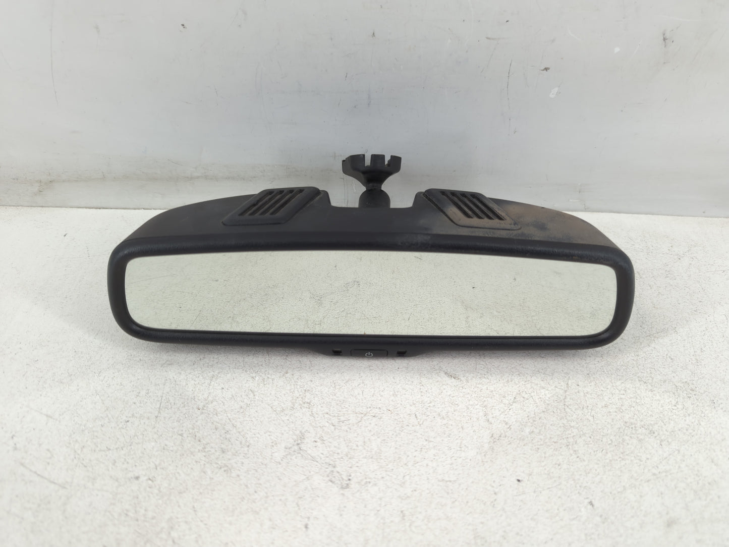 2007-2012 Dodge Caliber Interior Rear View Mirror Replacement OEM P/N:E11026130 Fits OEM Used Auto Parts