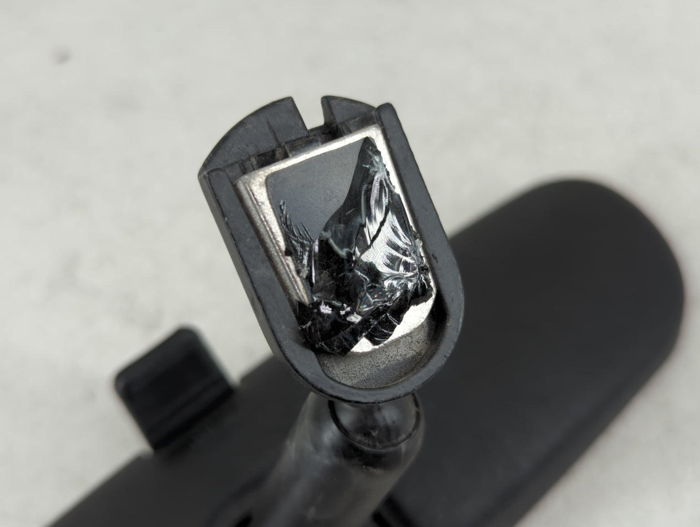 2007-2022 Nissan Sentra Interior Rear View Mirror Replacement OEM P/N:E8011681 Fits OEM Used Auto Parts