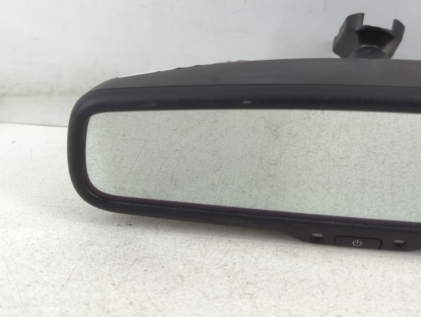 2004-2017 Mitsubishi Outlander Interior Rear View Mirror Replacement OEM P/N:E11026537 Fits OEM Used Auto Parts - Oemusedautoparts1.com