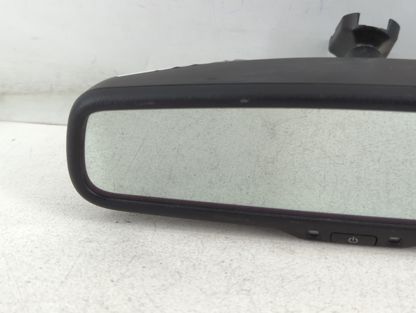 2004-2017 Mitsubishi Outlander Interior Rear View Mirror Replacement OEM P/N:E11026537 Fits OEM Used Auto Parts - Oemusedautoparts1.com