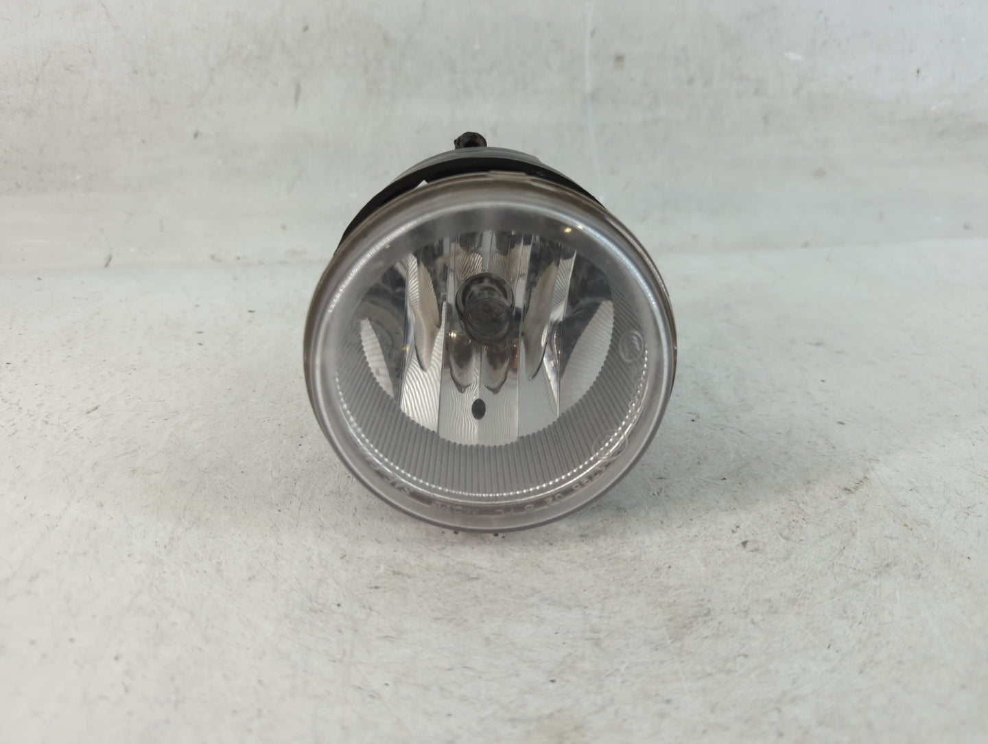 Dodge Caravan Passenger Right Oem Front Light Lamp - Oemusedautoparts1.com