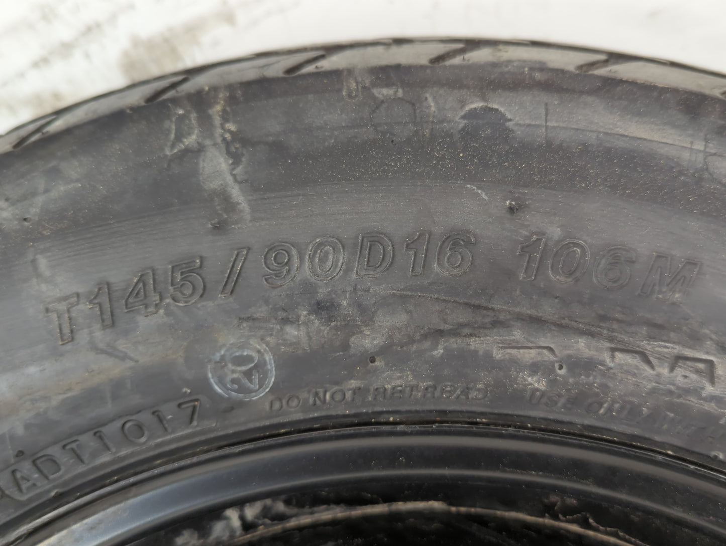 2014-2015 Nissan Rogue Spare Donut Tire Wheel Rim Oem