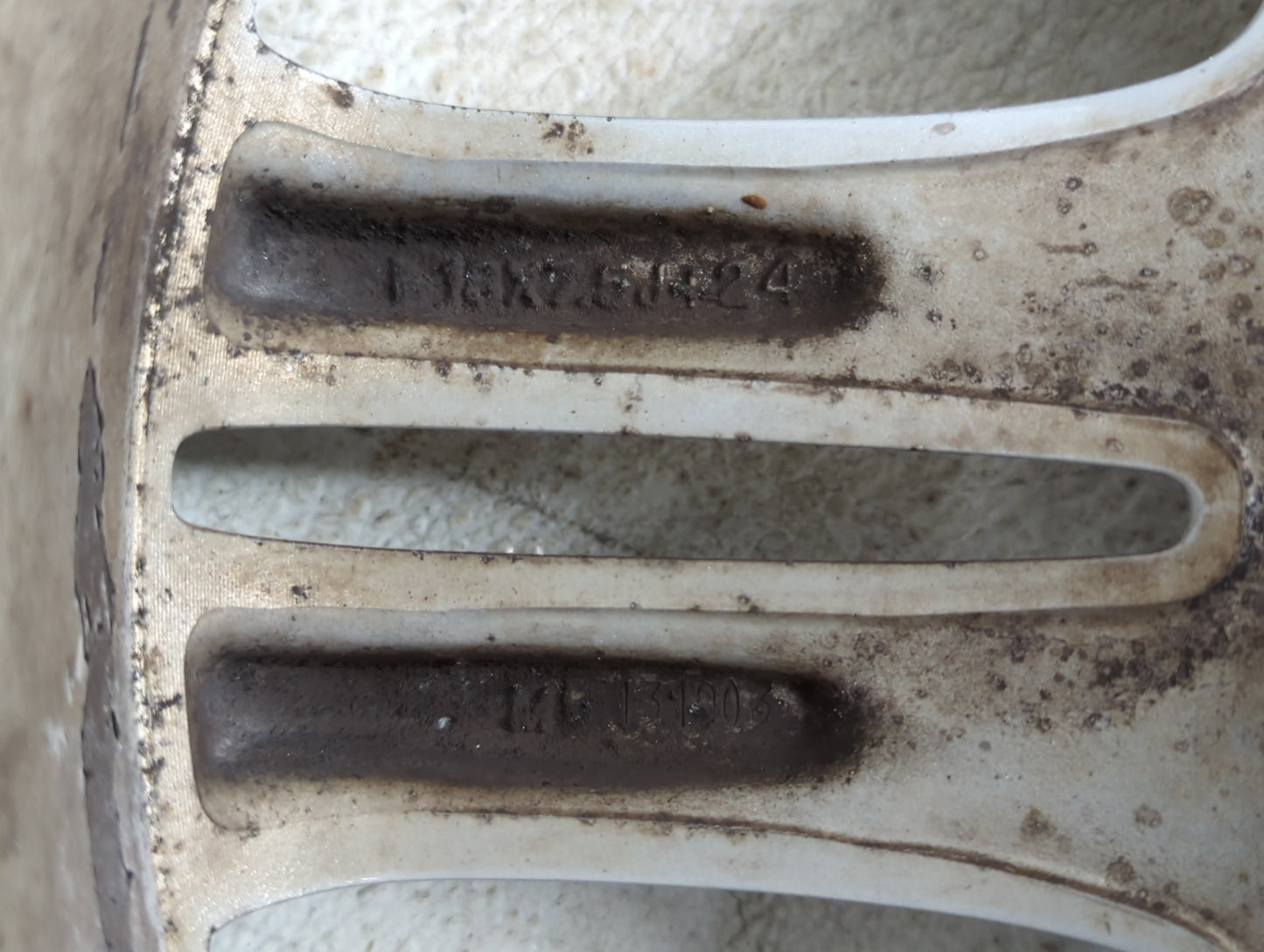 2015-2018 Dodge Charger Spare Donut Tire Wheel Rim Oem