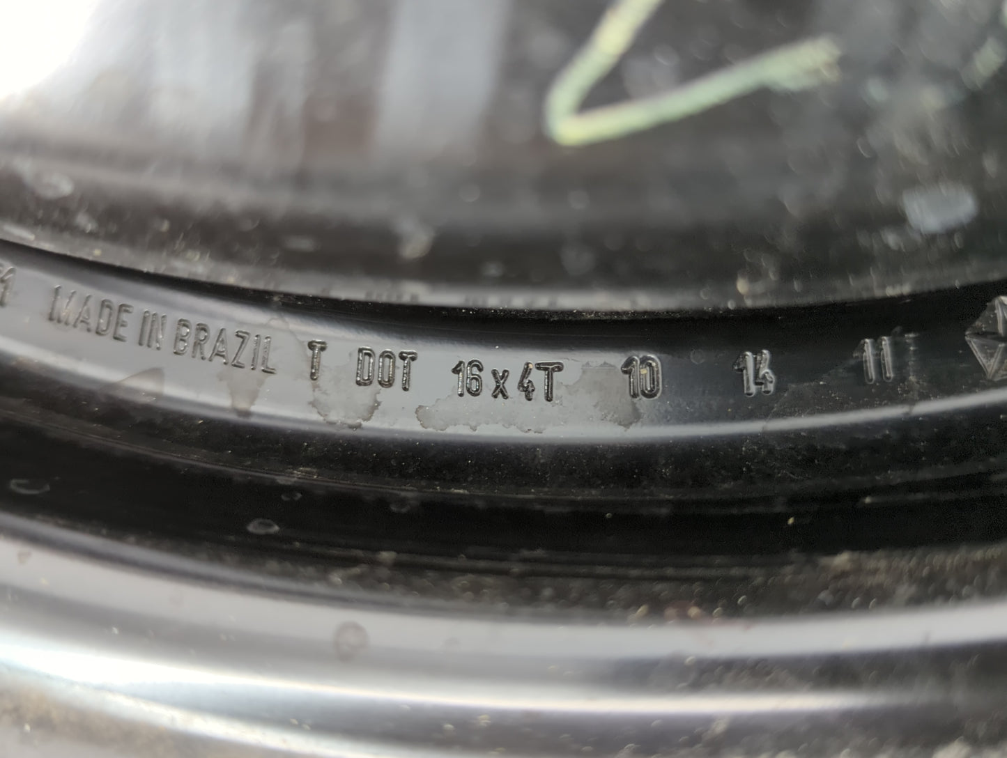 2006-2015 Hyundai Tucson Spare Donut Tire Wheel Rim Oem