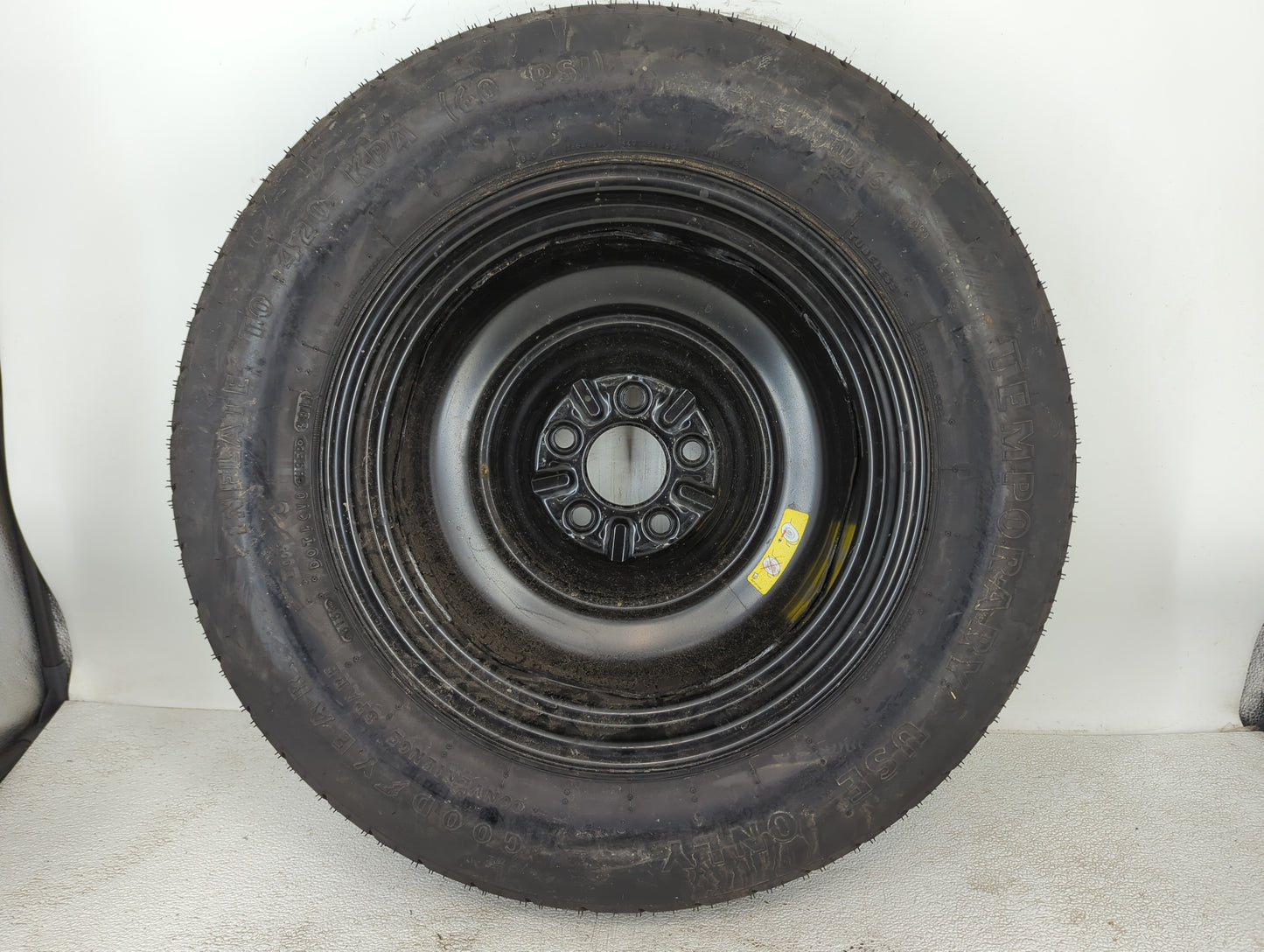 2006-2015 Hyundai Tucson Spare Donut Tire Wheel Rim Oem