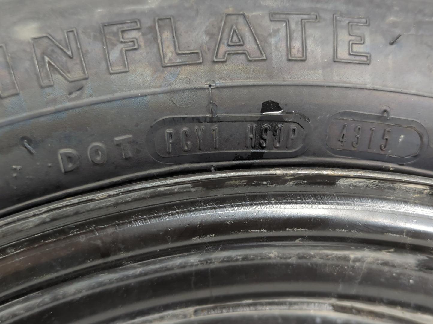 2006-2015 Hyundai Tucson Spare Donut Tire Wheel Rim Oem