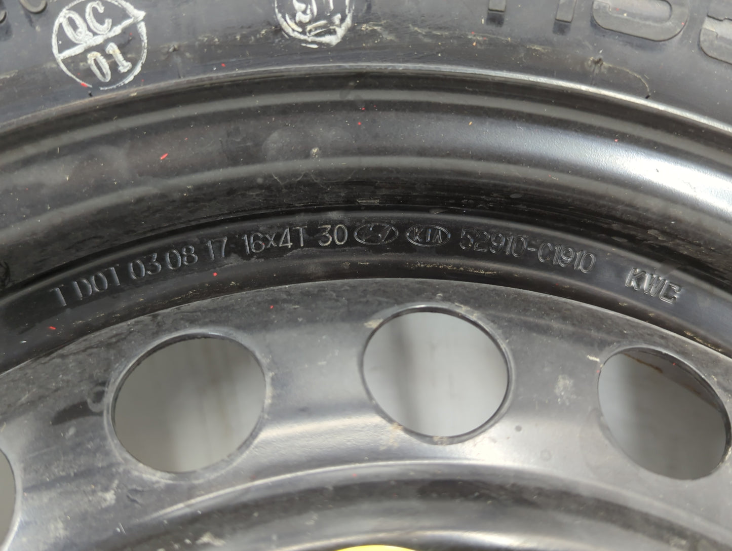 2006-2015 Hyundai Tucson Spare Donut Tire Wheel Rim Oem