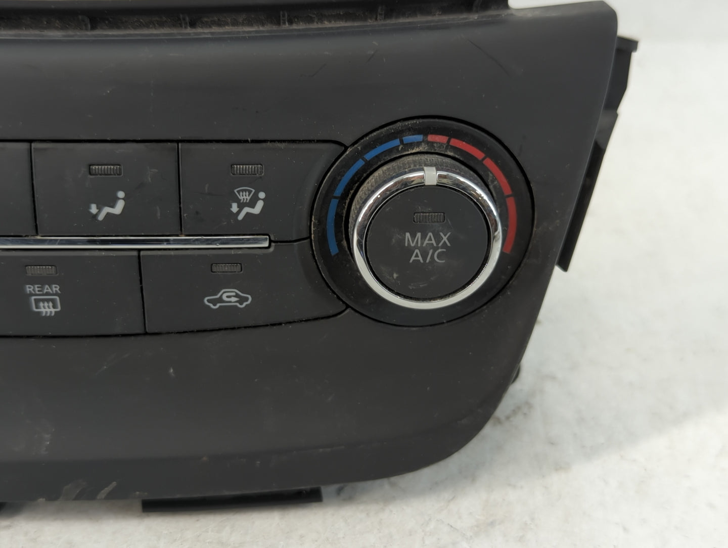 2015-2019 Nissan Sentra Climate Control Module Temperature AC/Heater Replacement P/N:275004AF2B Fits Fits 2015 2016 2017 2018 2019 OEM Used Auto Parts - Oemusedautoparts1.com