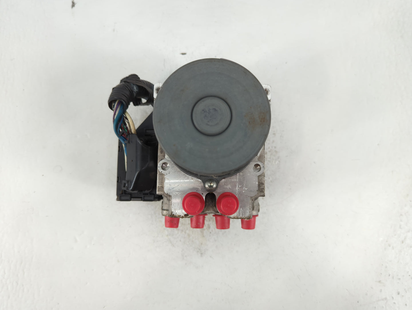 2013-2015 Scion Xb ABS Pump Control Module Replacement P/N:89541-12D30 133800-5940, 44540-12512 Fits Fits 2013 2014 2015 OEM Used Auto Parts - Oemusedautoparts1.com