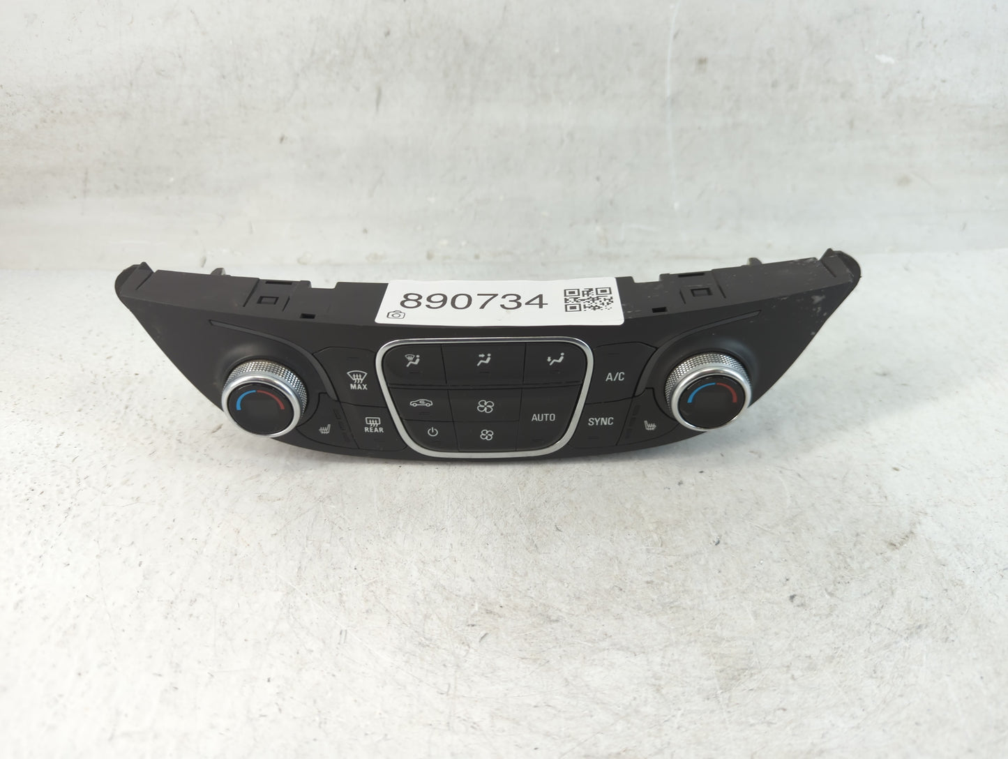 2018-2021 Chevrolet Malibu Climate Control Module Temperature AC/Heater Replacement P/N:84684288 Fits Fits 2018 2019 2020 2021 OEM Used Auto Parts