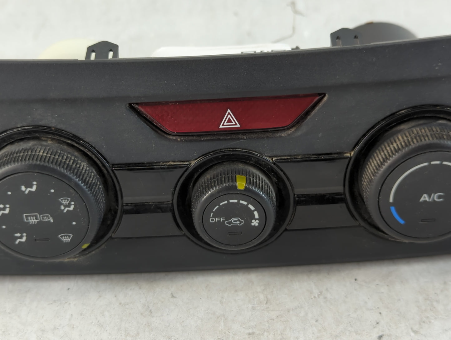 2017-2022 Subaru Impreza Climate Control Module Temperature AC/Heater Replacement P/N:72311FL51A Fits OEM Used Auto Parts