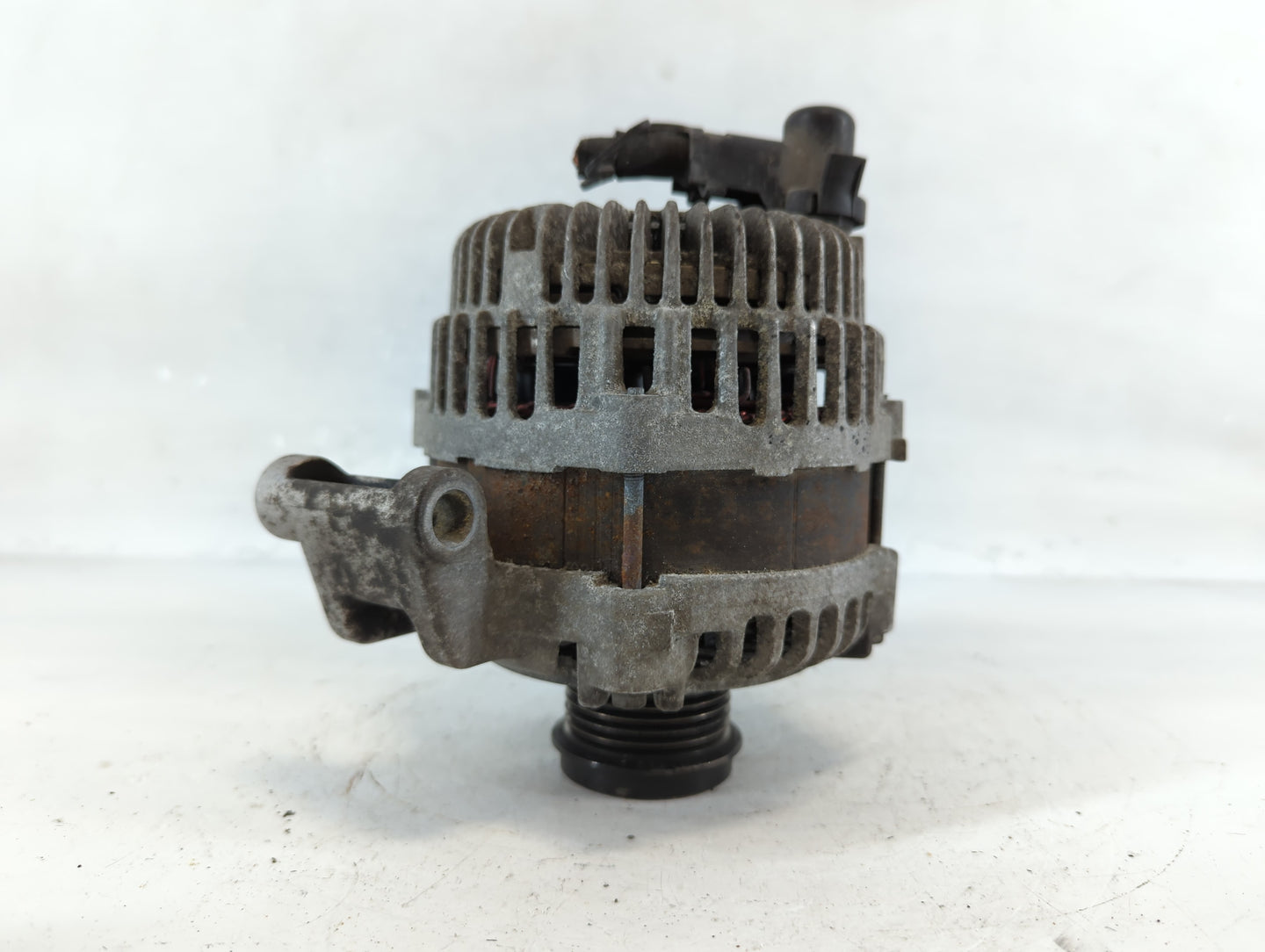 2014-2018 Jeep Cherokee Alternator Replacement Generator Charging Assembly Engine OEM P/N:A002TX3581ZC 56029624AA Fits OEM Used Auto Parts - Oemusedautoparts1.com