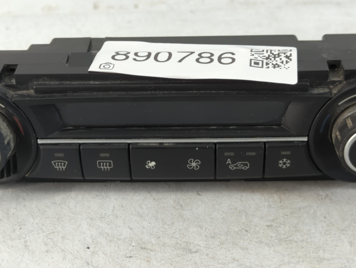 2007-2013 Bmw X5 Climate Control Module Temperature AC/Heater Replacement P/N:9 279 654-01 90025-242 Fits OEM Used Auto Parts - Oemusedautoparts1.com