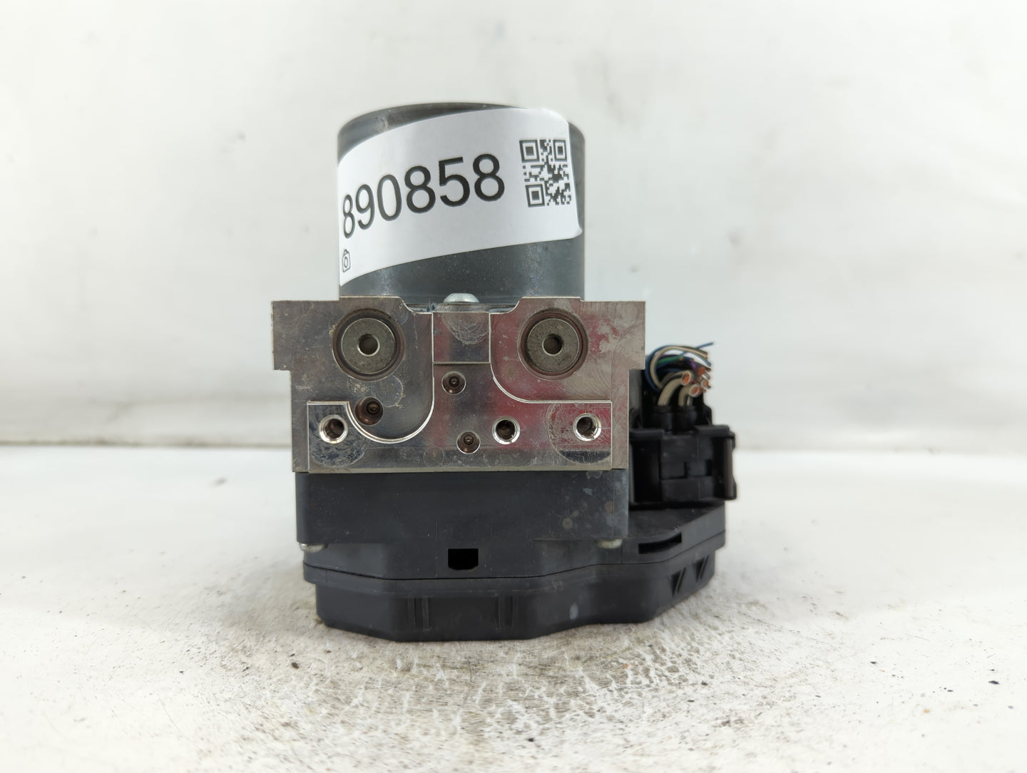 2015 Toyota Rav4 ABS Pump Control Module Replacement P/N:89541-0R051 116040-06440, 44540-0R131 Fits OEM Used Auto Parts - Oemusedautoparts1.com