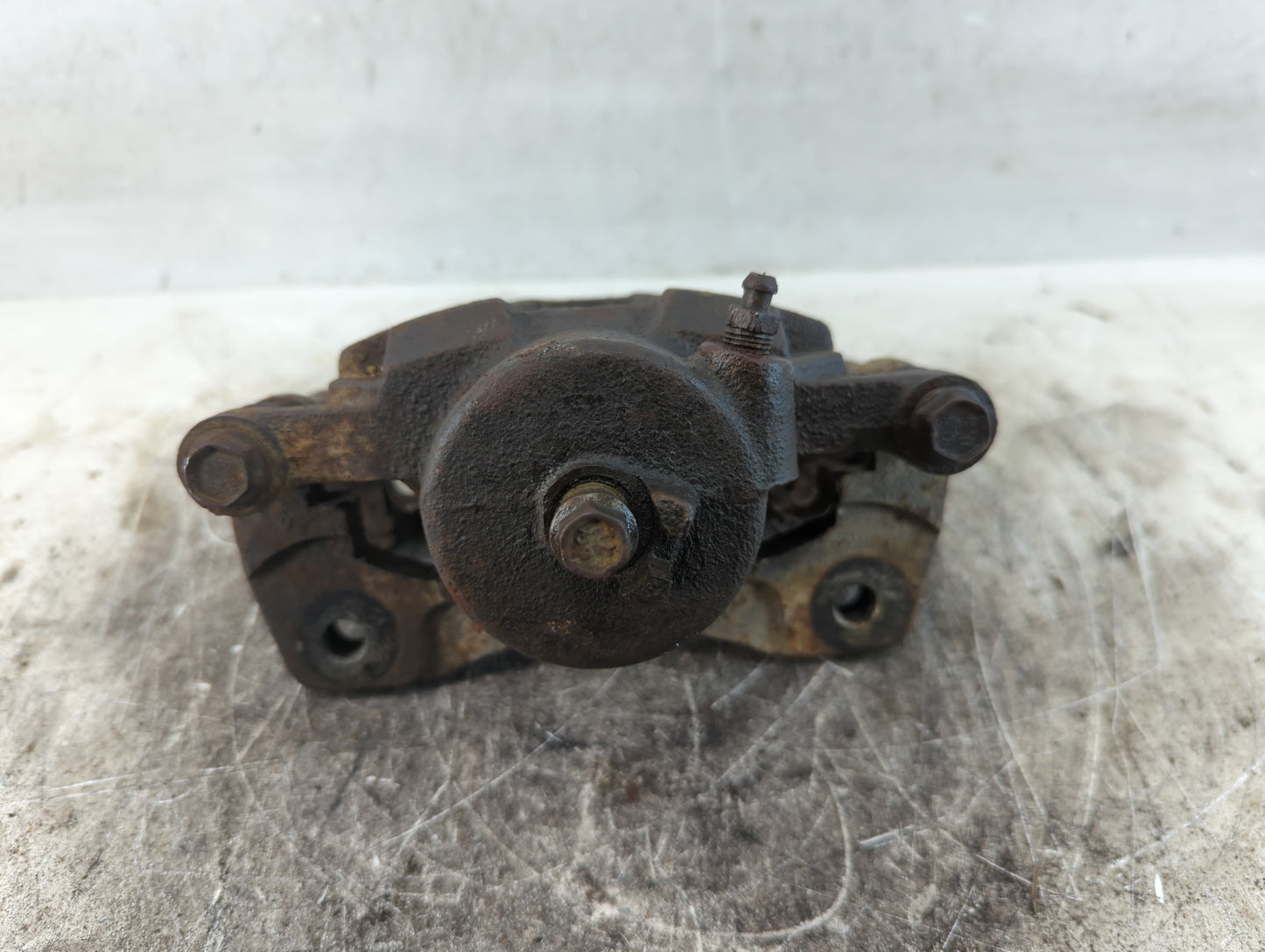 1994-1999 Buick Lesabre Rear Driver Left Brake Caliper